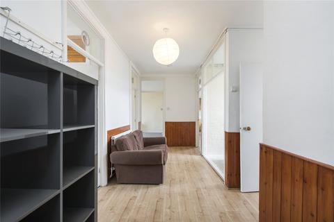 42 Mapledene Estate, London, E8 3LN