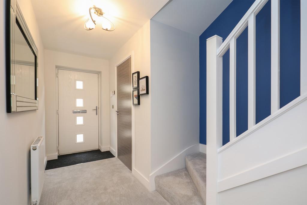 Example Entrance Hallwayr