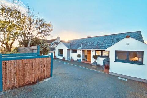 171 Bodmin Road, Truro, TR1 1RA