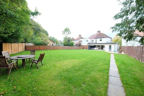 13 Spring Gardens, Orpington, BR6 6HJ