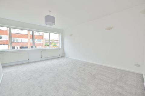 14 Atkinson Close, Orpington, BR6 6LL