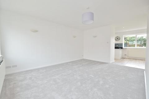 14 Atkinson Close, Orpington, BR6 6LL