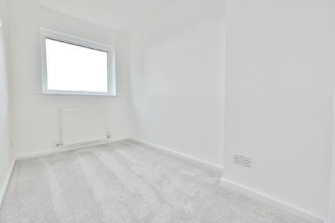 14 Atkinson Close, Orpington, BR6 6LL