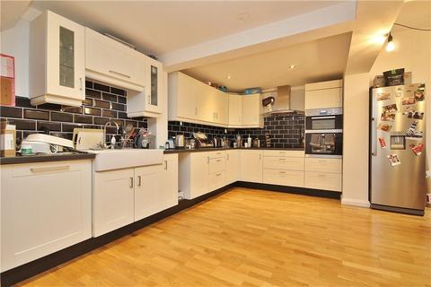 40 Bramwell Close, Sunbury-on-thames, TW16 5PU