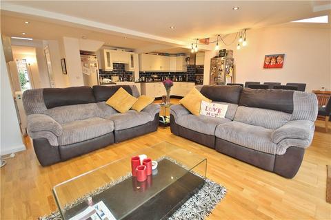 40 Bramwell Close, Sunbury-on-thames, TW16 5PU