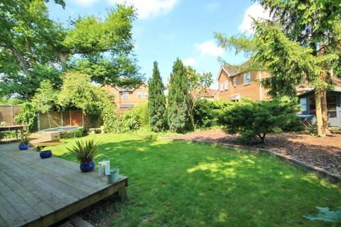40 Bramwell Close, Sunbury-on-thames, TW16 5PU