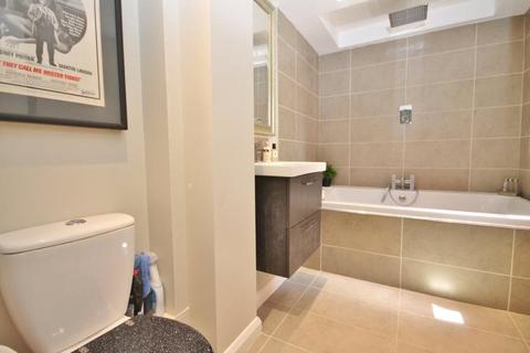 40 Bramwell Close, Sunbury-on-thames, TW16 5PU