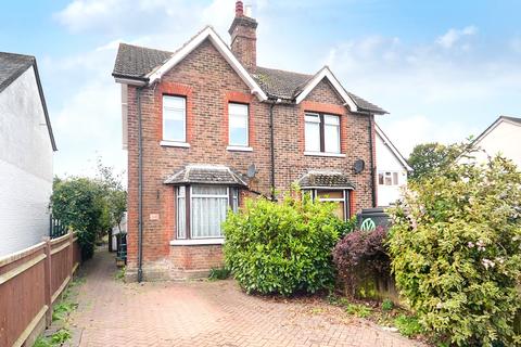 149 Albert Road, Horley, RH6 7HS