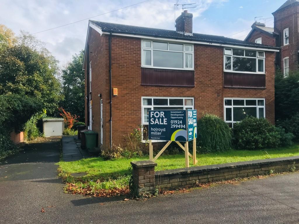 Blenheim Road, St Johns 4 bed property with land £325,000