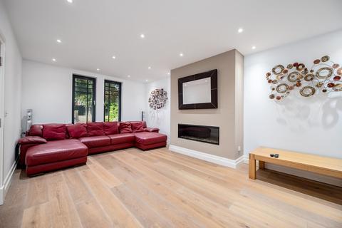 37 Alderbrook Road, Solihull, B91 1NW