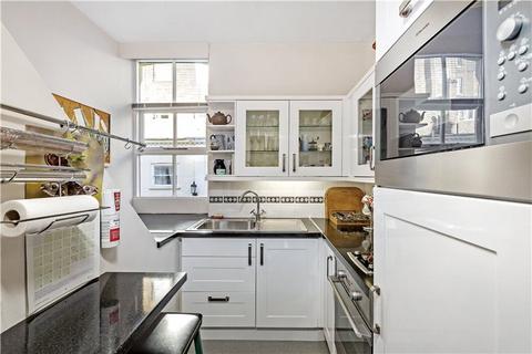 3 bedroom maisonette to rent, Gaspar Mews, South Kensington, London, SW5