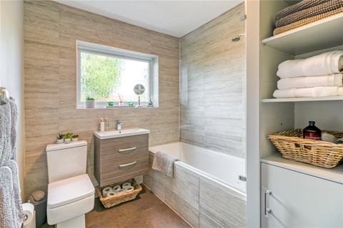 5 Rowden Road, London, E4 8SD
