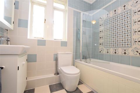 Flat 1, 21 Burton Crescent, Leeds, LS6 4DN