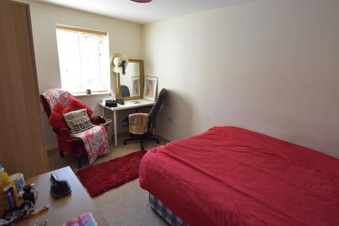 2 bedroom apartment to rent, Radford Nottingham NG7