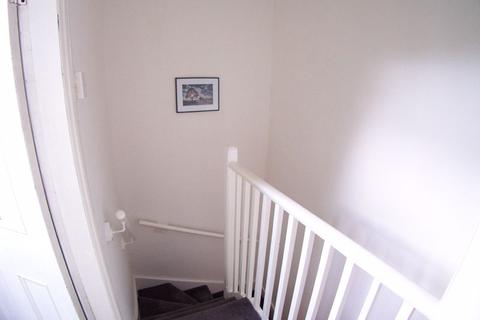 7 Glebe Place, Leeds, LS5 3HW