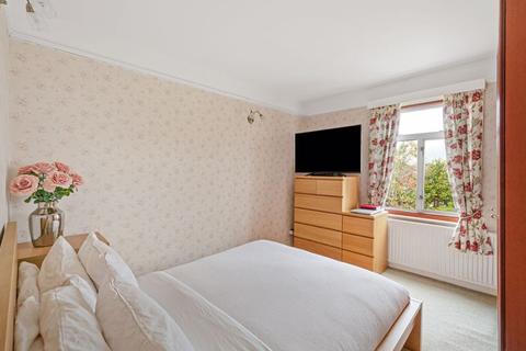 20 The Drive, Tonbridge, TN9 2LP