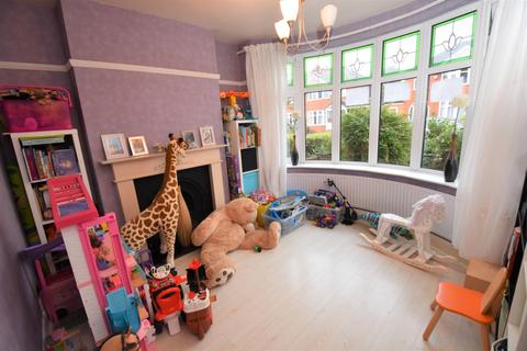 46 Abingdon Road, Urmston, Manchester, M41 0GN