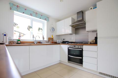 38 Colossus Way, Norwich, NR5 0UX