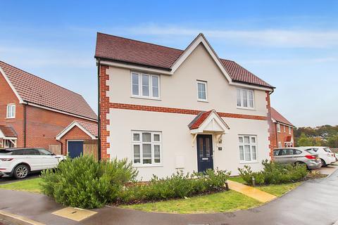 38 Colossus Way, Norwich, NR5 0UX