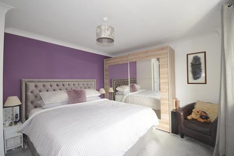 48 Cornish Gardens, Bournemouth, BH10 4HS