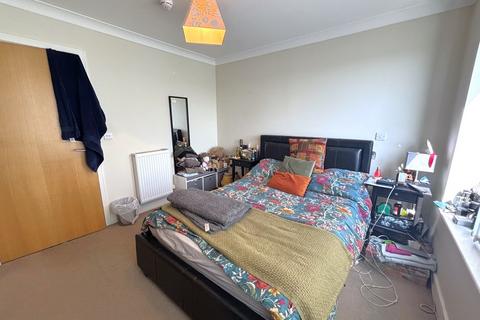 1 bedroom penthouse to rent, Monument Court, Stevenage