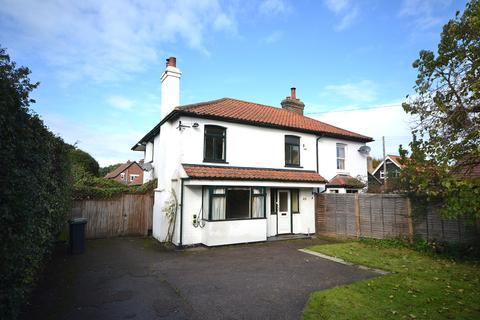 82 Coopersale Common, Coopersale, Epping, CM16 7QU
