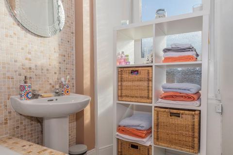 214 Finlay Drive, Glasgow, G31 2SL