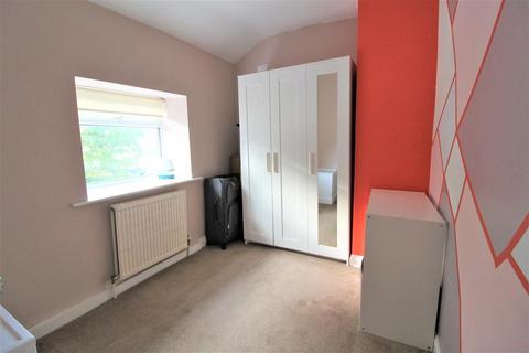 4 Elm Row, Barnsley, S71 1HR