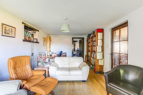 8 Grange Road, Caterham, CR3 6SH