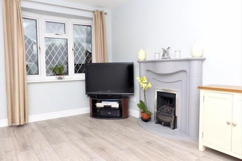 9 Bates Close, Sutton Coldfield, B76 1TL