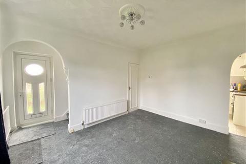 2 bedroom end of terrace house to rent, Algar Crescent, Sheffield, S2 2JH