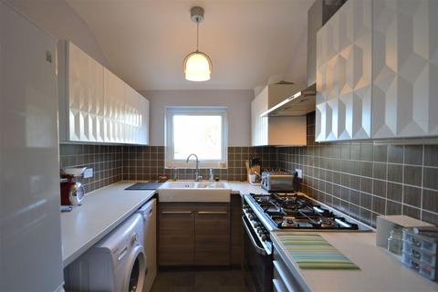 2 bedroom semi-detached house to rent, 335 Fordhouse Lane, Stirchley, B30 3AA