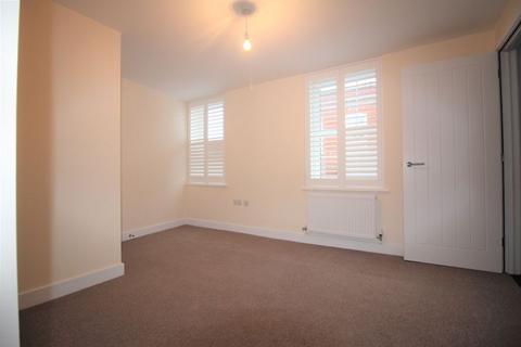 1 bedroom apartment to rent, High Street, Huntingdon