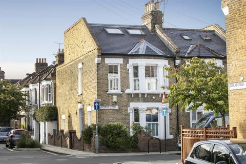 18 Rainbow Street, London, SE5 7TD