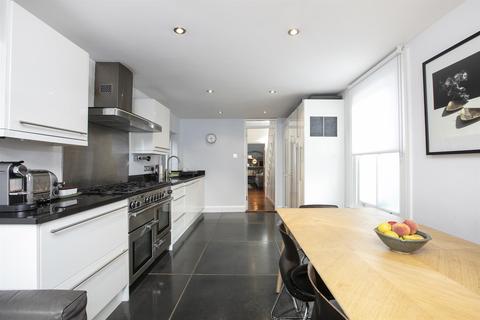 18 Rainbow Street, London, SE5 7TD