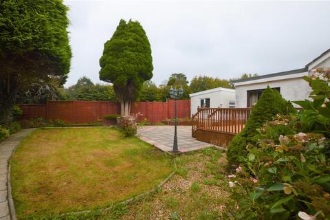 54 Ferry Road, Kidwelly, SA17 5EQ