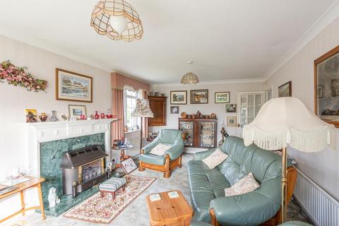 22 Aunums Close, Thornton Le Dale, Pickering, YO18 7TP