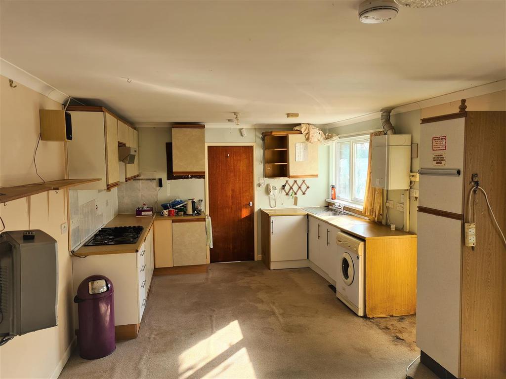 Kitchen.jpg