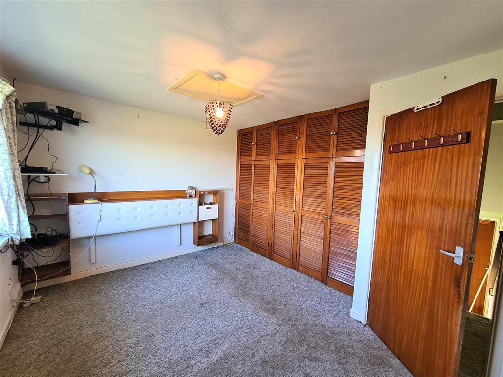 Bedroom1.jpg