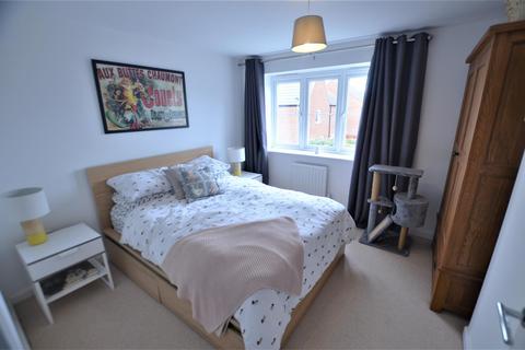 47 Broad Way, Upper Heyford, Bicester, OX25 5AD