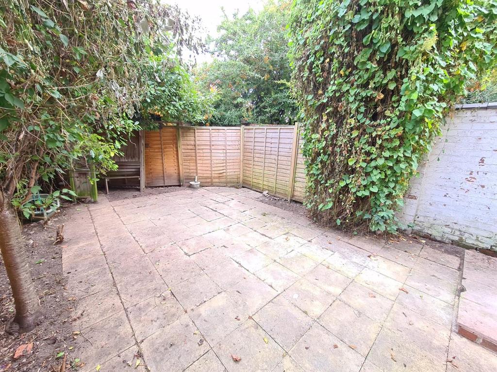 Brays Lane, Coventry 5 bed house share £500 pcm (£115 pw)