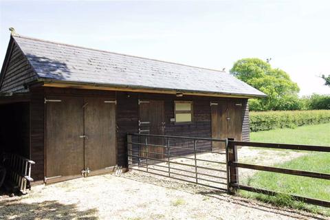 Holmwood Bashley Road, New Milton, BH25 5RY