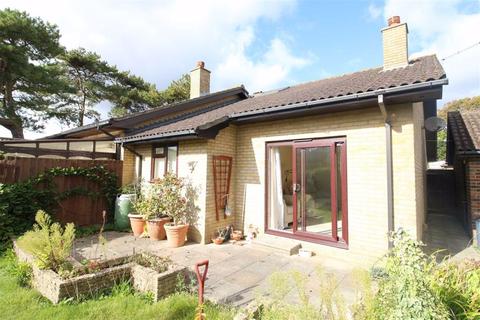 16 Benmore Close, New Milton, BH25 6UE