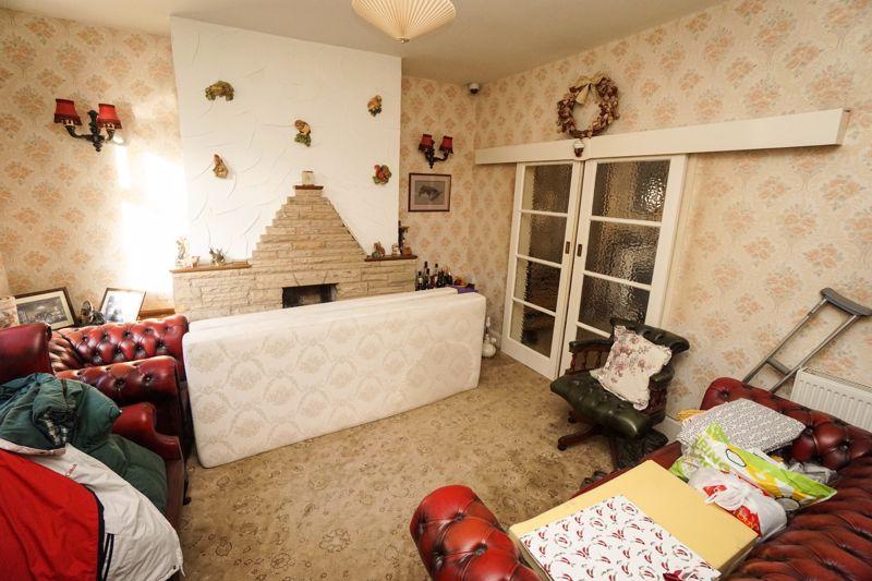 Vale Cottages, Horwich 3 bed end of terrace house £110,000