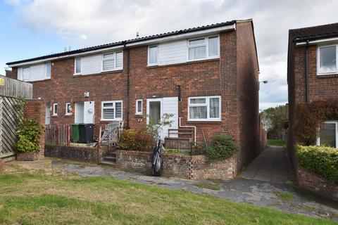10 Adam Close, St Leonards-on-sea, TN38 9QW