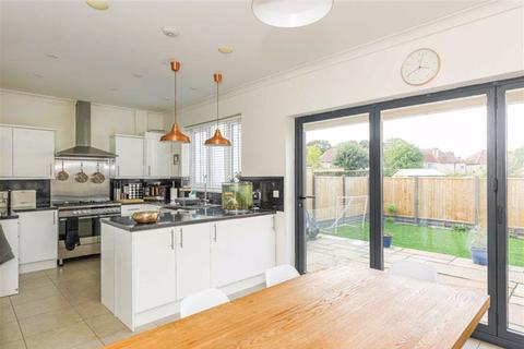 15a Sparrow Farm Road, Epsom, KT17 2JJ