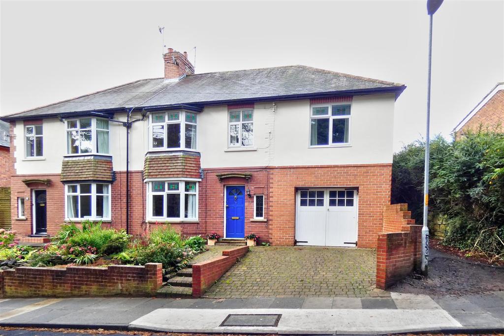 Cottingwood Gardens, Morpeth 4 bed semidetached house £325,000