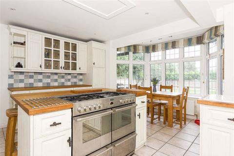 268 Fir Tree Road, Epsom, KT17 3NN
