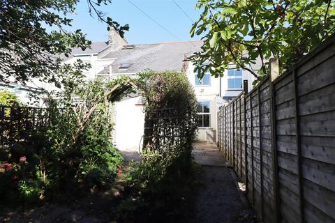 22 Broad Street, Truro, TR1 1JD