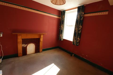 22 Broad Street, Truro, TR1 1JD